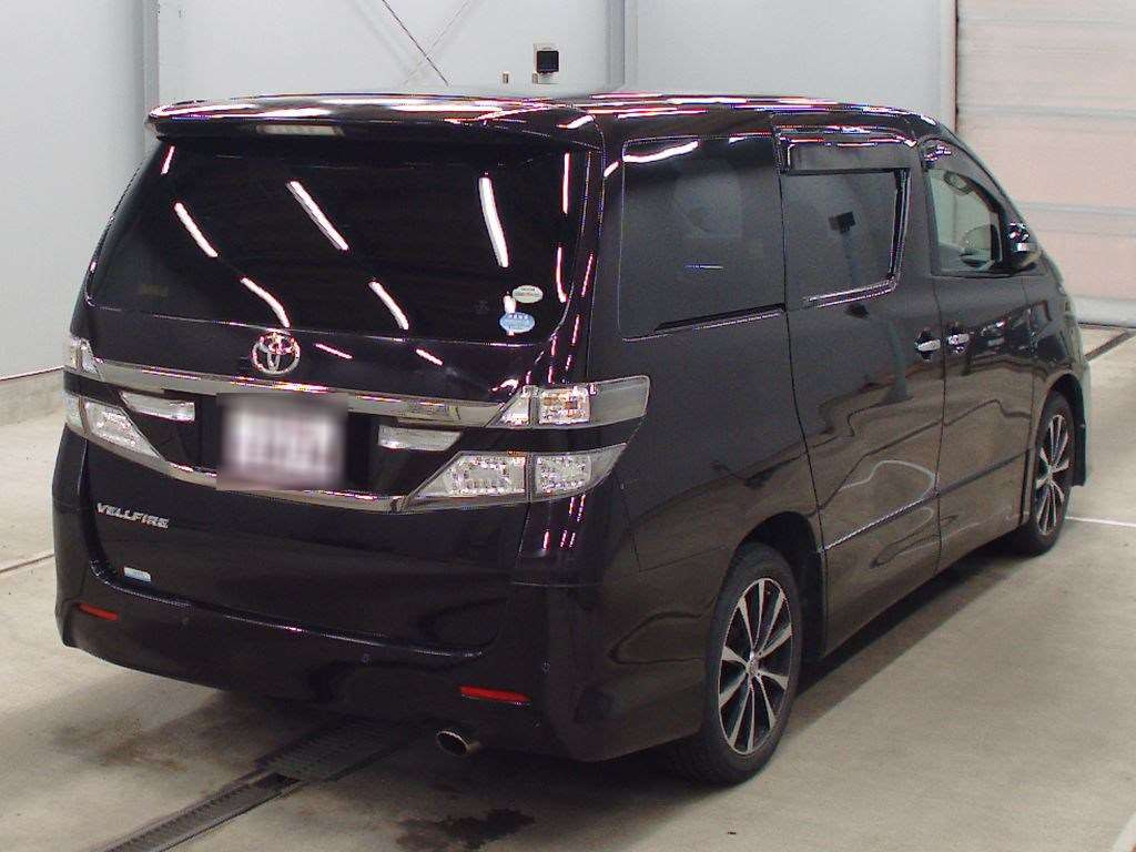 2011 Toyota Vellfire ANH25W[1]