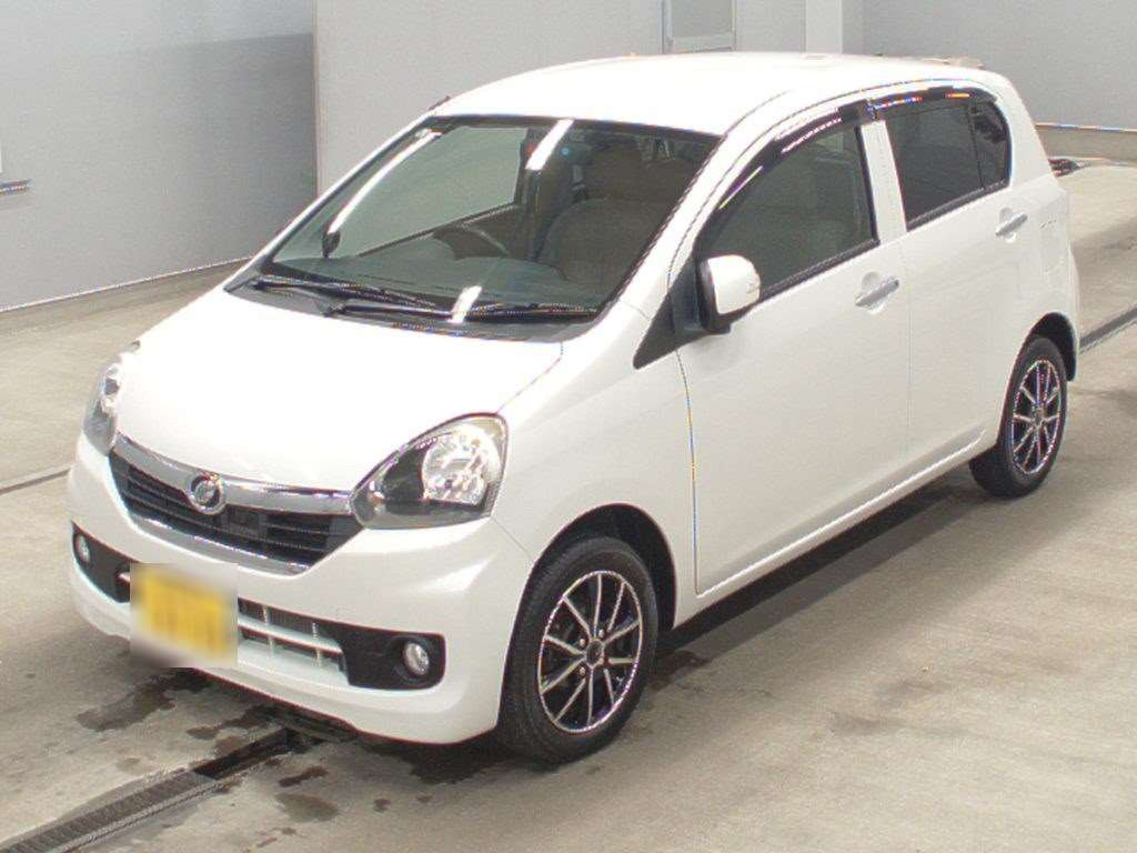 2014 Daihatsu Mira es LA310S[0]