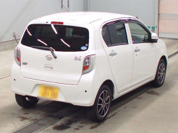 2014 Daihatsu Mira es