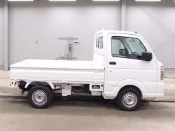 2024 Nissan Clipper Truck