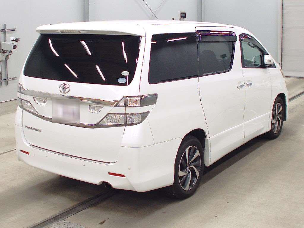 2010 Toyota Vellfire ANH25W[1]