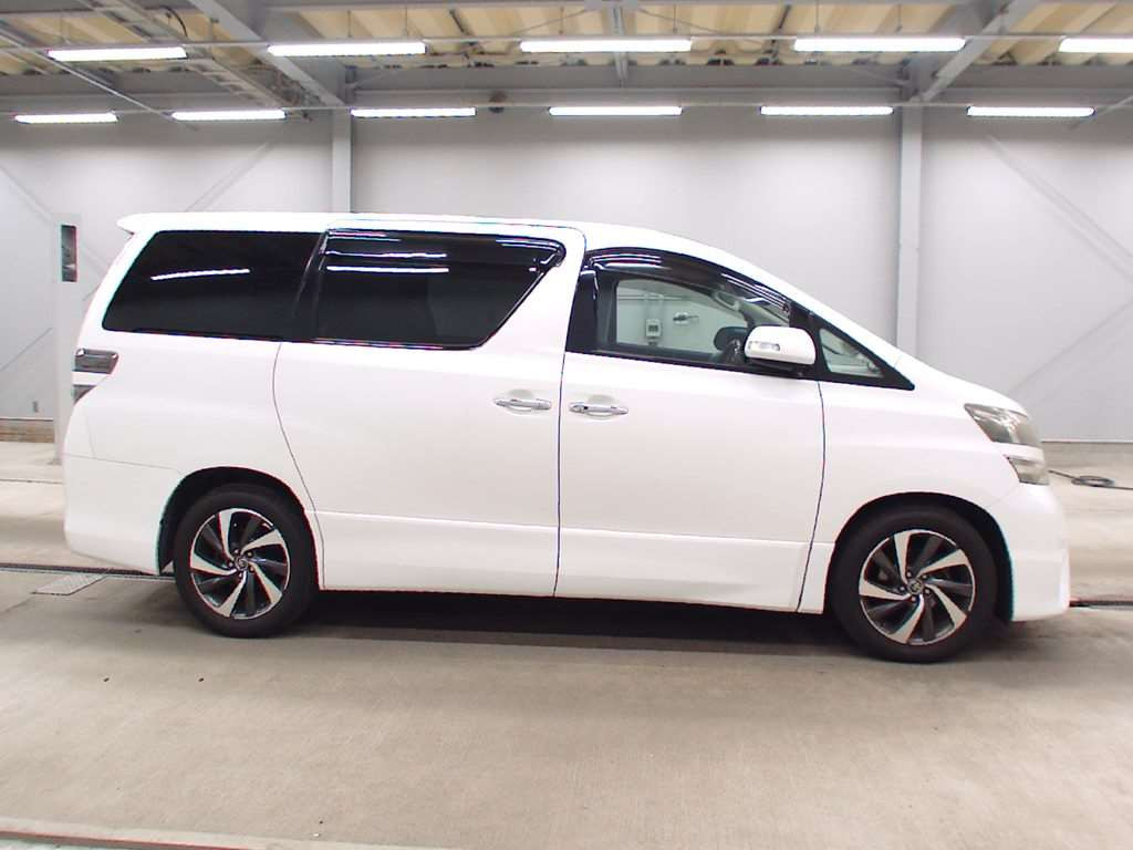 2010 Toyota Vellfire ANH25W[2]