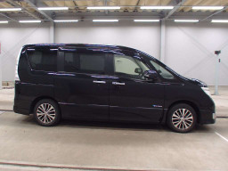 2014 Nissan Serena