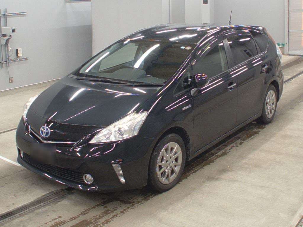 2014 Toyota Prius alpha ZVW41W[0]