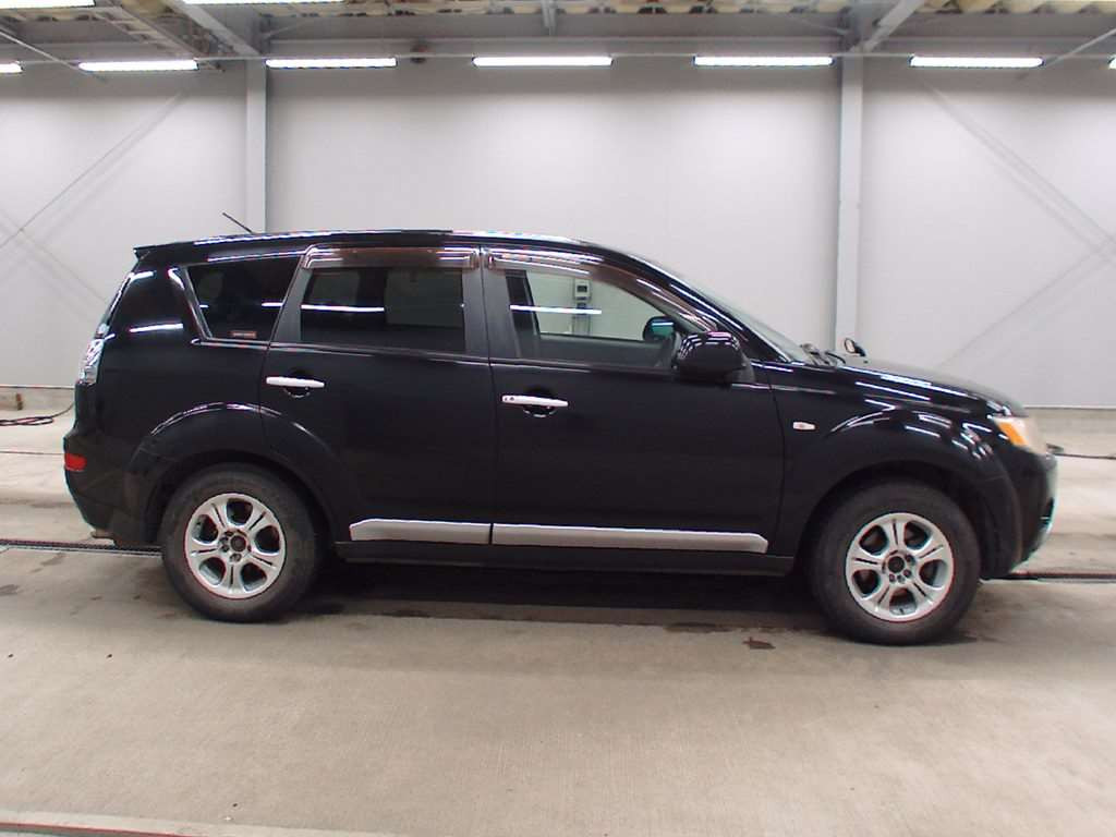 2006 Mitsubishi Outlander CW5W[2]