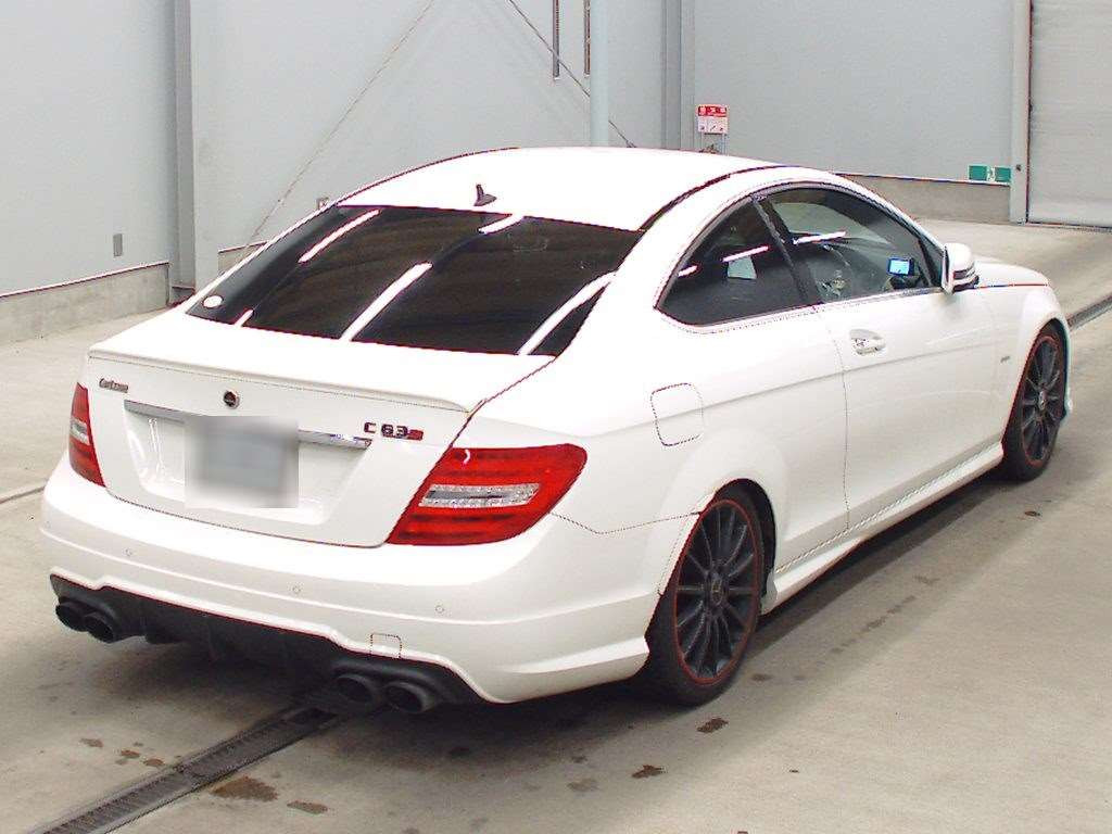 2012 Mercedes Benz C-Class 204349[1]