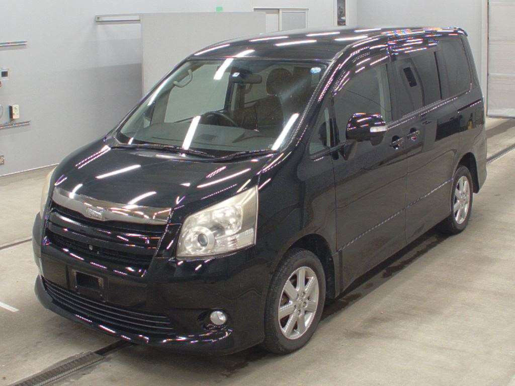 2007 Toyota Noah ZRR75W[0]