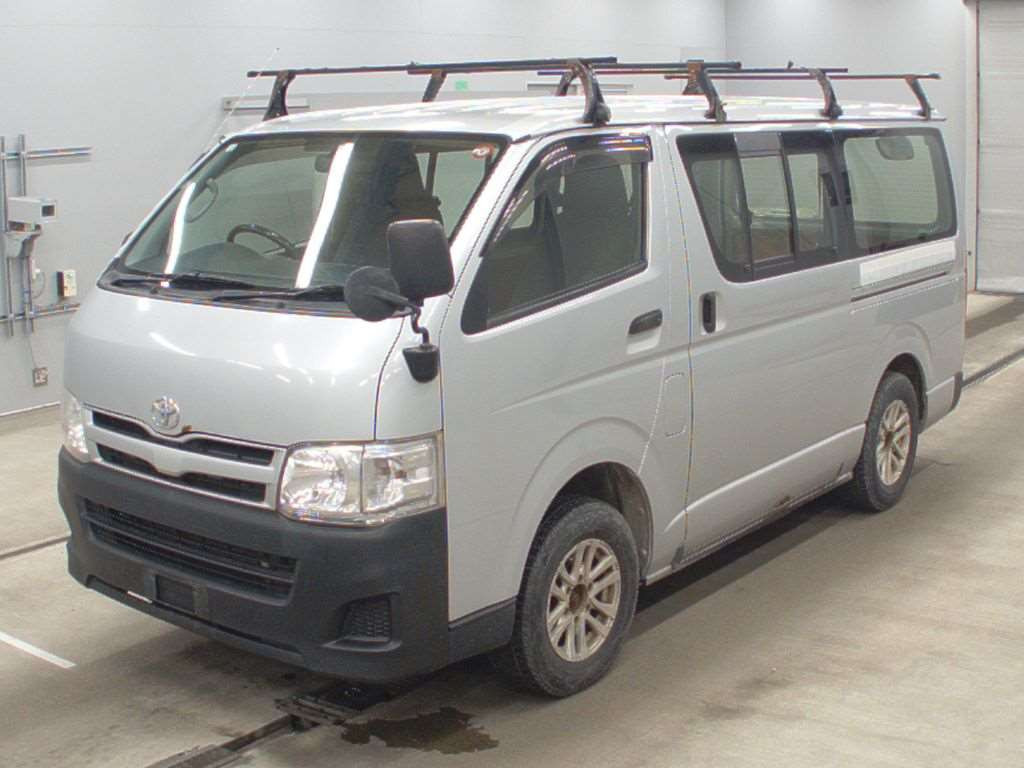 2012 Toyota Regiusace Van KDH206V[0]