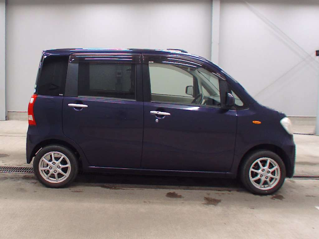 2014 Daihatsu Tanto exe L455S[2]