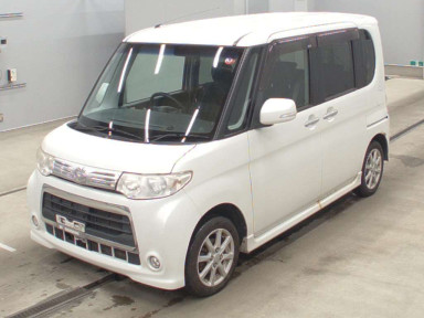 2011 Daihatsu Tanto Custom