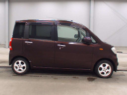 2012 Daihatsu Tanto exe