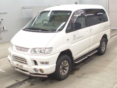 1999 Mitsubishi Delica Spacegear