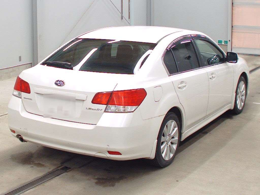 2011 Subaru Legacy B4 BM9[1]