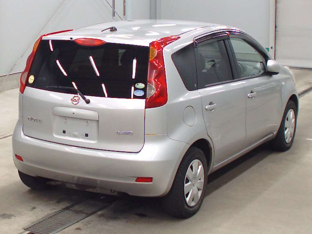 2010 Nissan Note NE11[1]