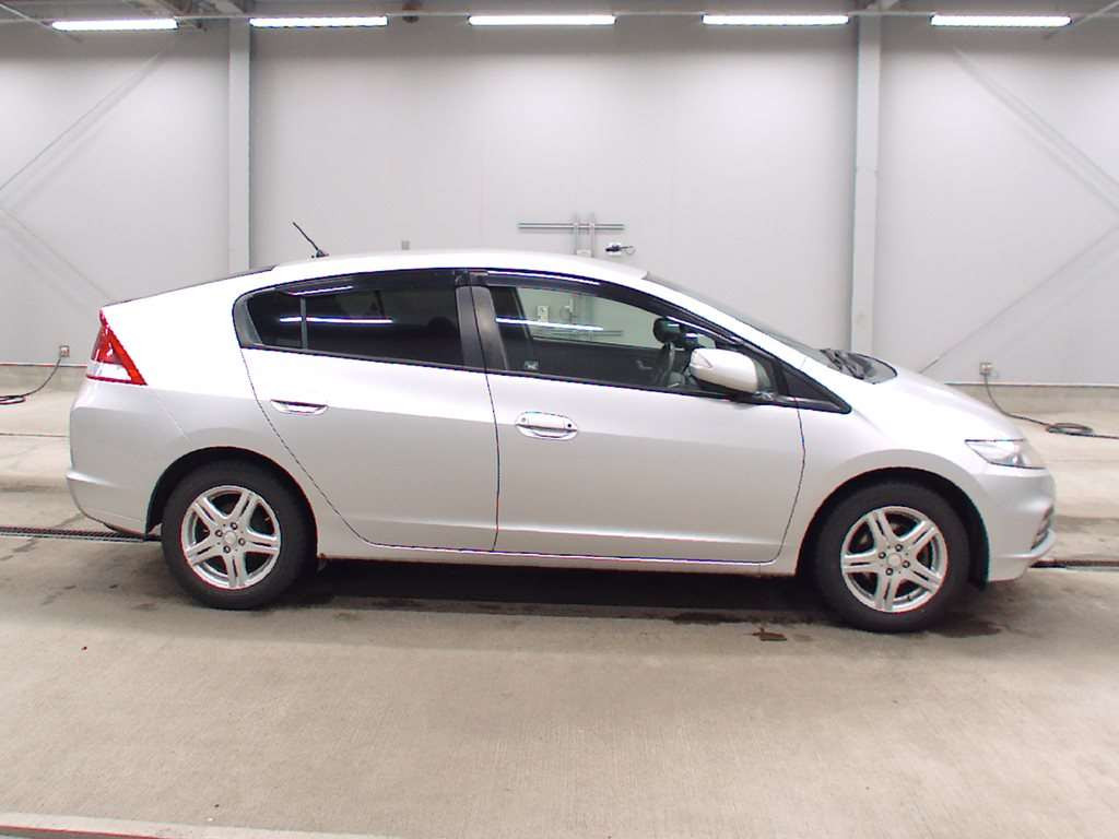 2012 Honda Insight ZE2[2]