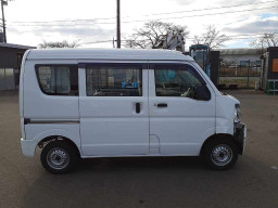 2018 Nissan NV100 Clipper