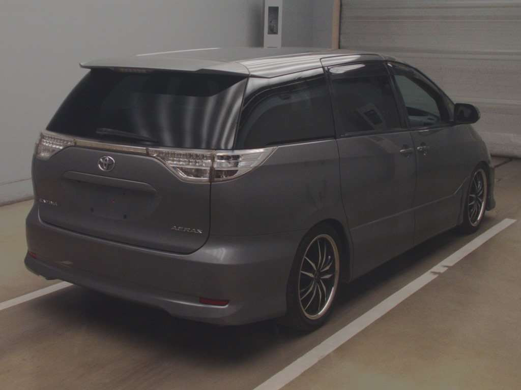 2013 Toyota Estima ACR50W[1]