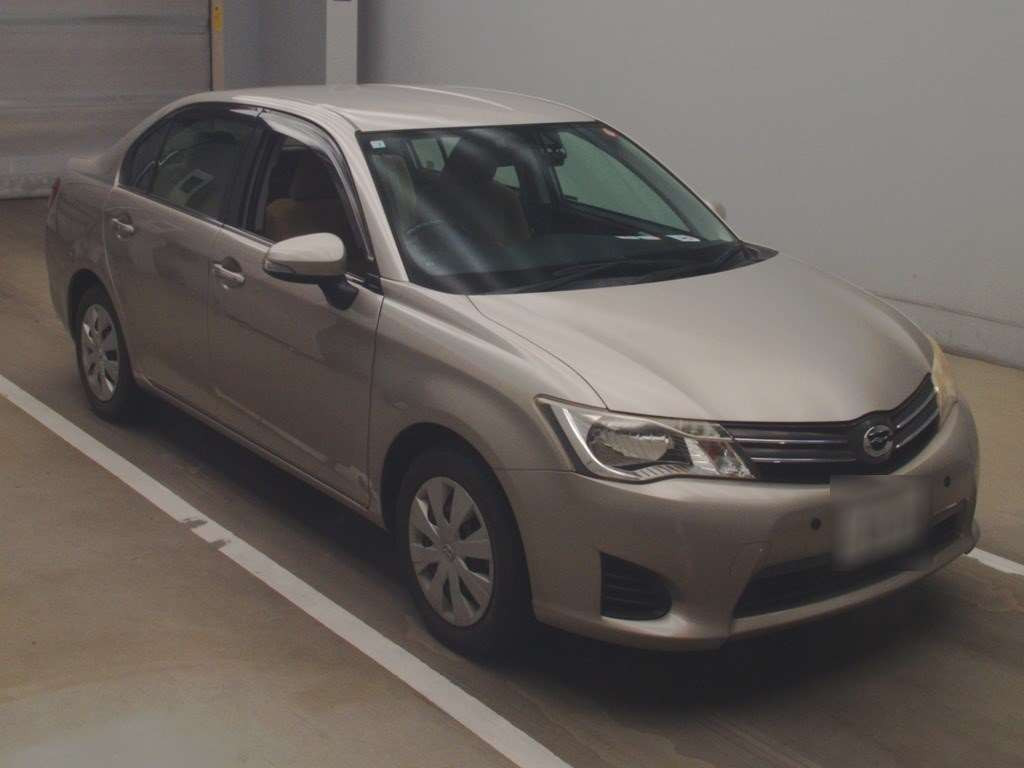 2012 Toyota Corolla Axio NZE161[2]