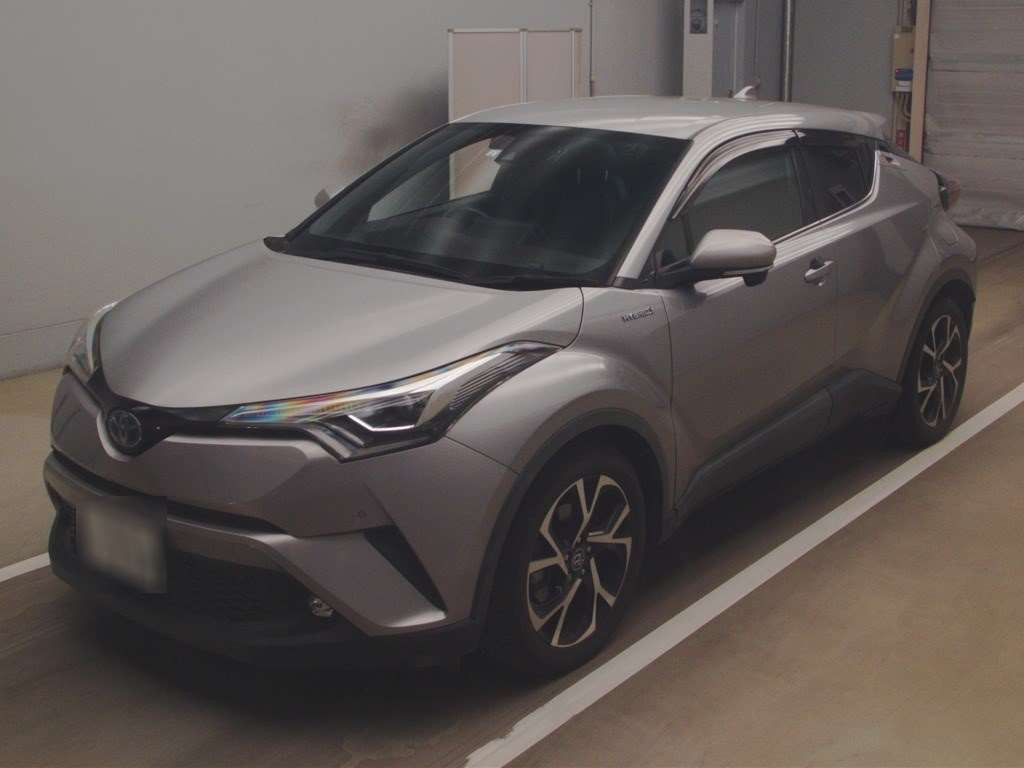 2017 Toyota C-HR ZYX10[0]