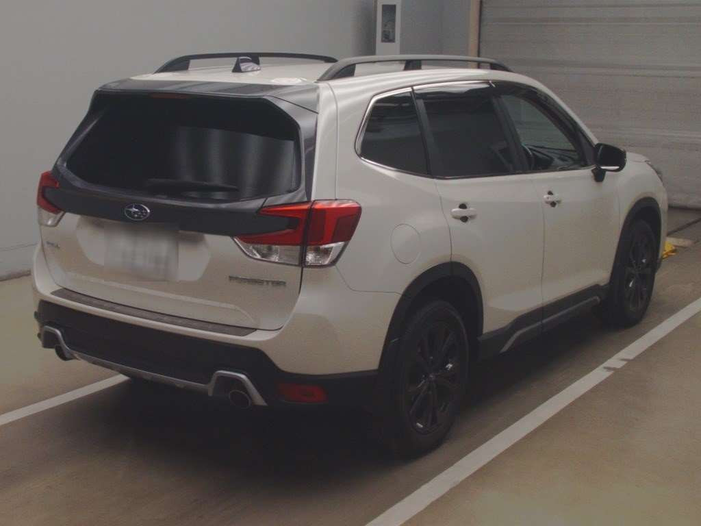 2021 Subaru Forester SK5[1]