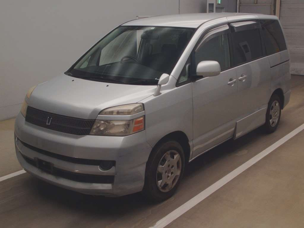 2006 Toyota Voxy AZR60G[0]