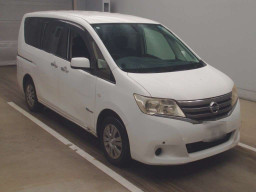 2013 Nissan Serena