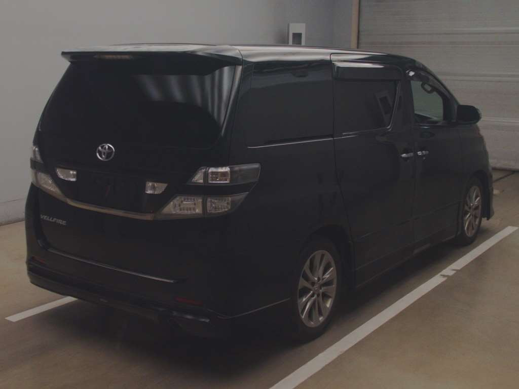 2011 Toyota Vellfire ANH20W[1]