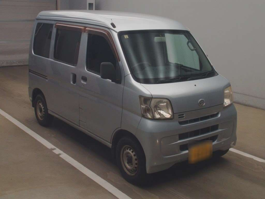 2010 Daihatsu Hijet Cargo S321V[2]