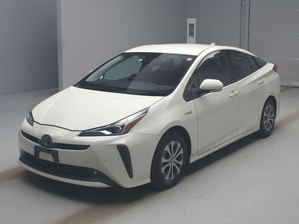 2019 Toyota Prius ZVW51[0]