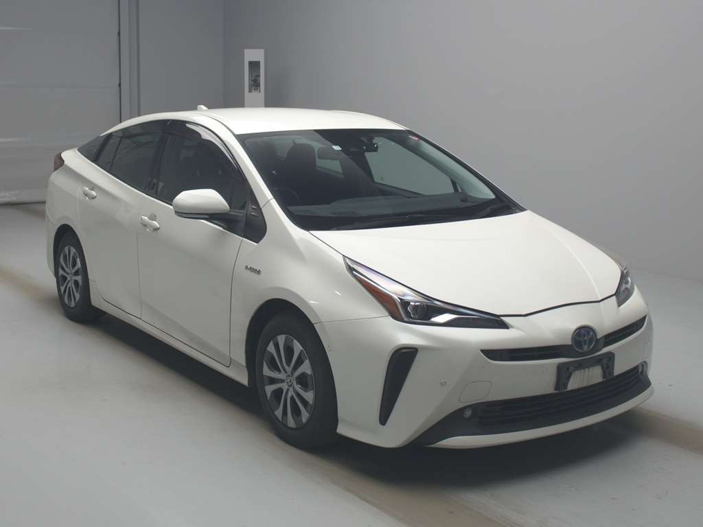 2019 Toyota Prius ZVW51[2]