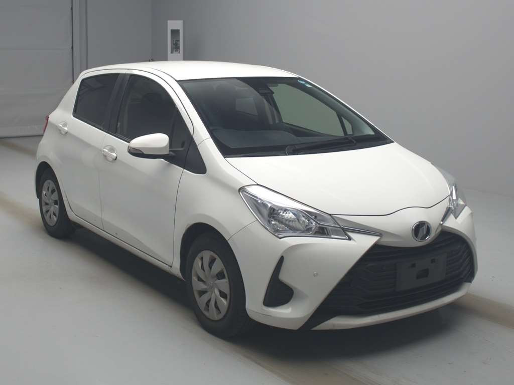 2019 Toyota Vitz NSP130[2]