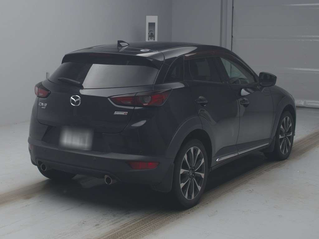 2019 Mazda CX-3 DK8AW[1]