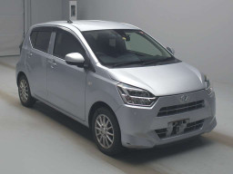 2019 Daihatsu Mira es