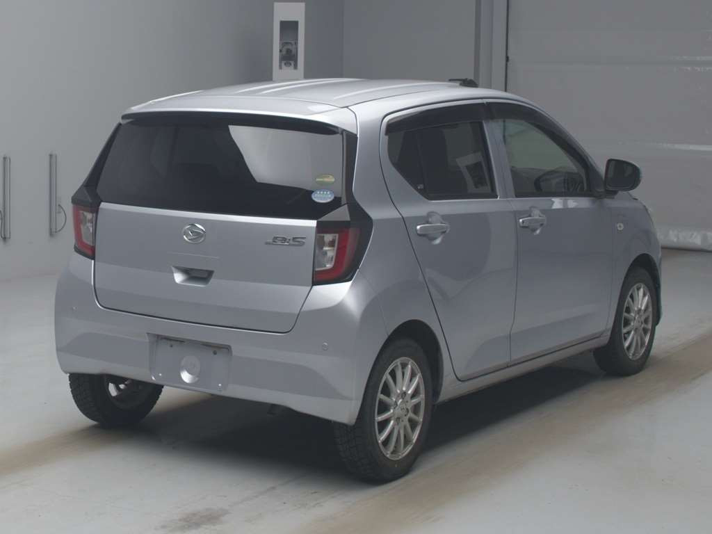 2019 Daihatsu Mira es LA350S[1]