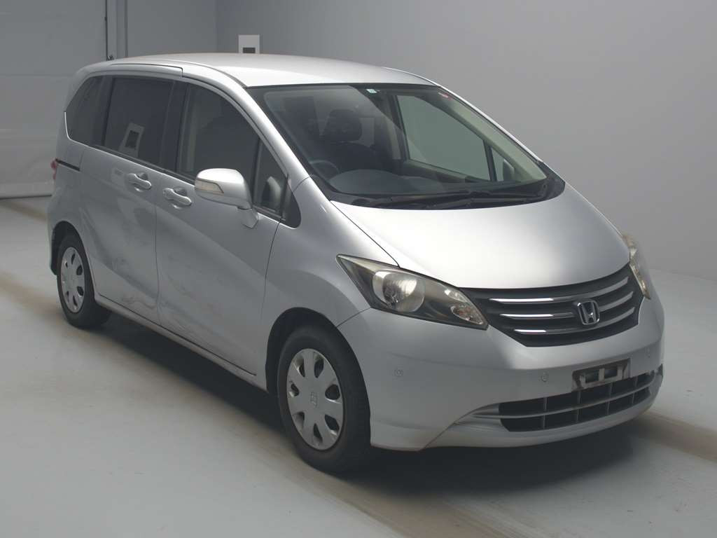 2009 Honda Freed GB3[2]