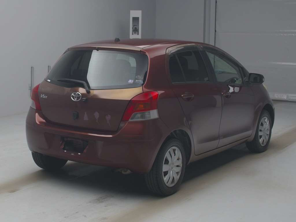 2010 Toyota Vitz KSP90[1]