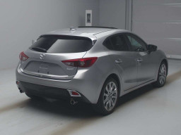 2014 Mazda Axela Sport