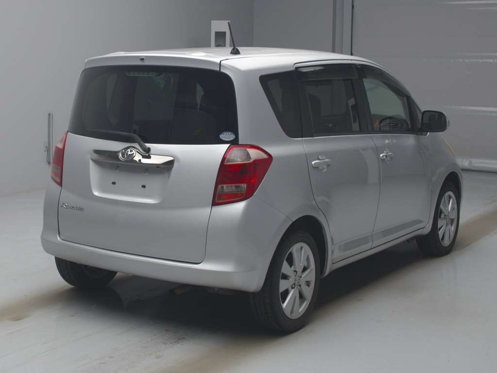 2007 Toyota Ractis NCP100[1]