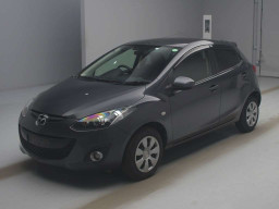 2014 Mazda Demio