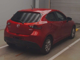 2016 Mazda Demio