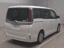 2019 Toyota Noah