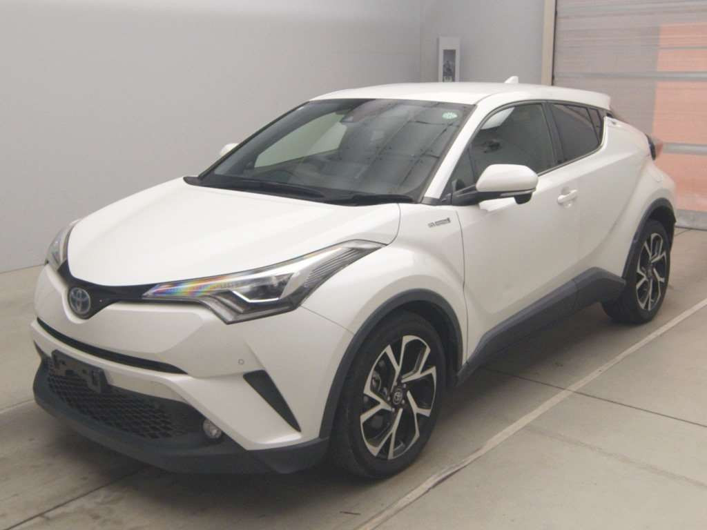 2017 Toyota C-HR ZYX10[0]