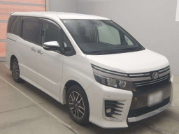 2016 Toyota Voxy