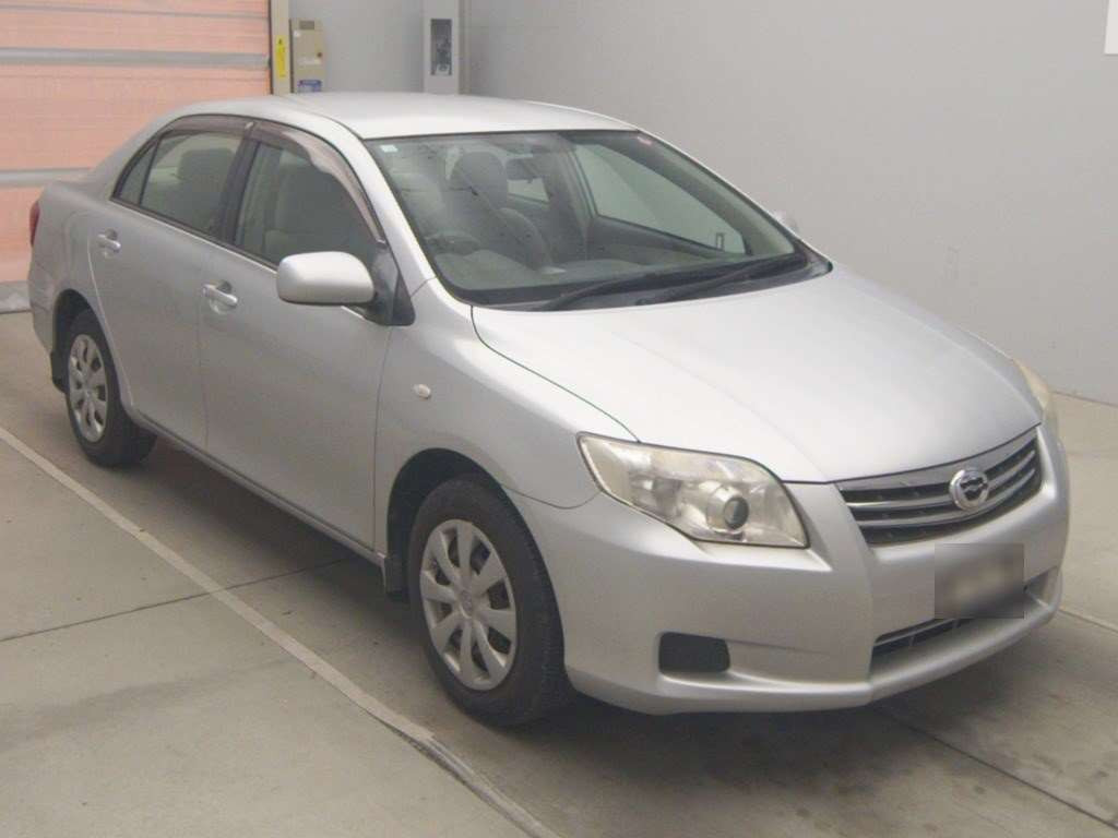 2010 Toyota Corolla Axio NZE141[2]