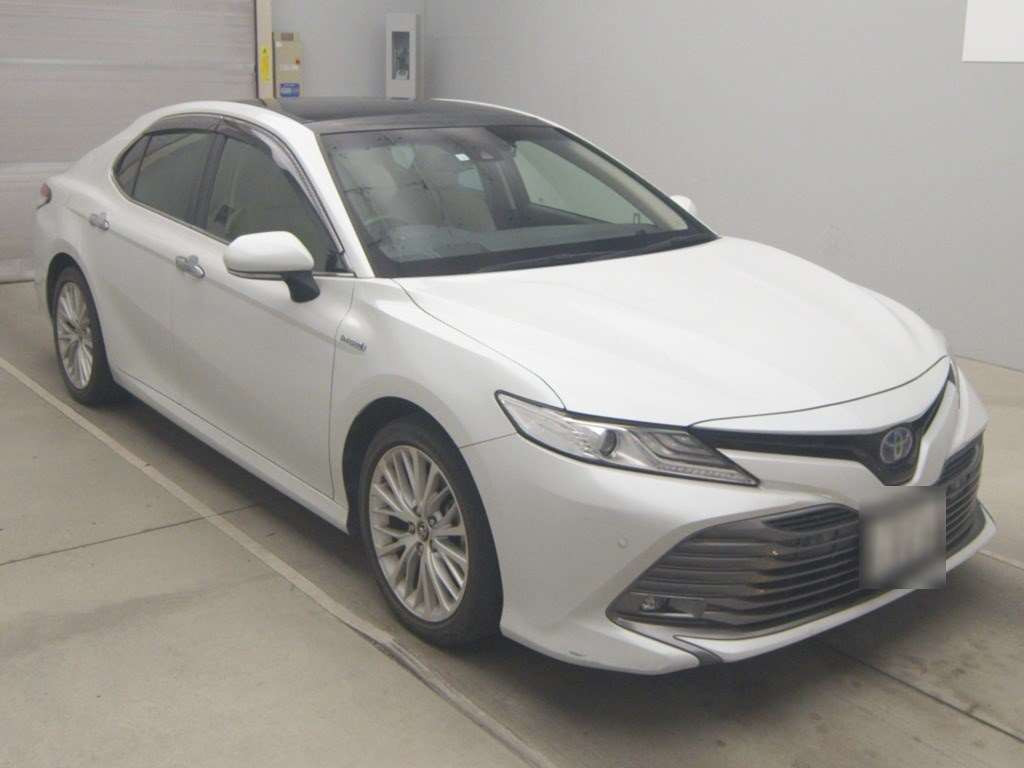 2017 Toyota Camry AXVH70[2]