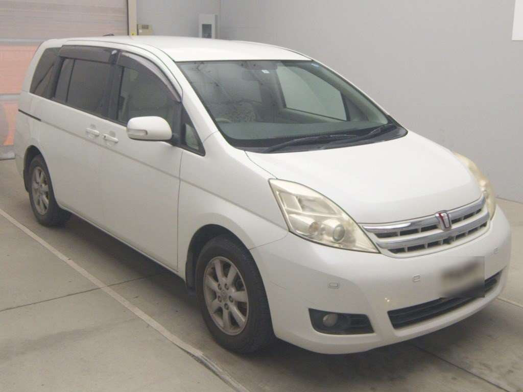 2009 Toyota Isis ZGM11G[2]