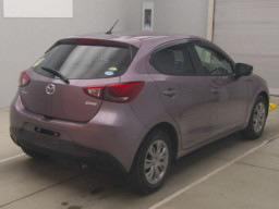 2016 Mazda Demio