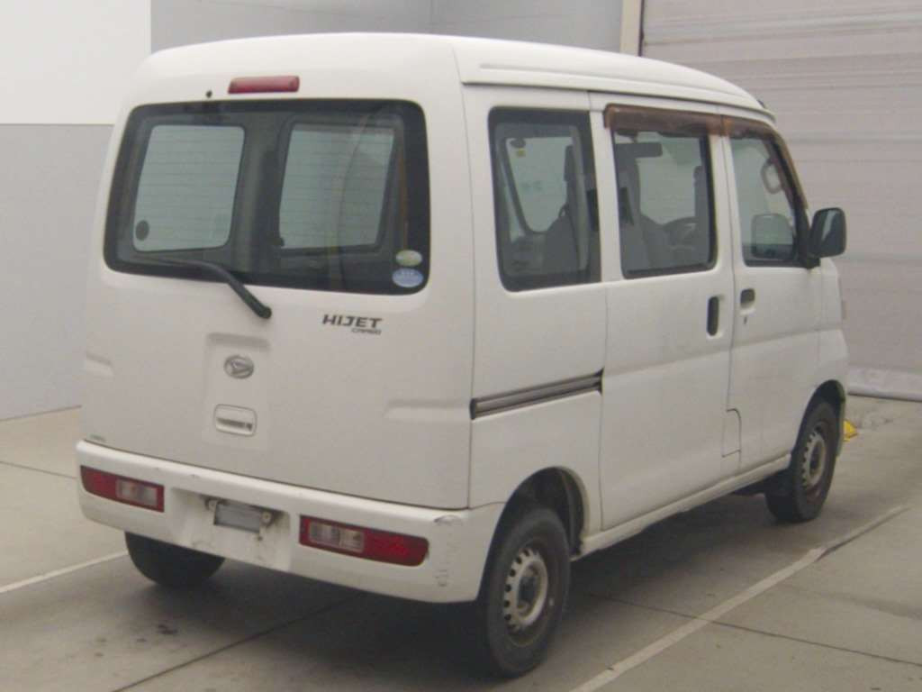 2013 Daihatsu Hijet Cargo S331V[1]