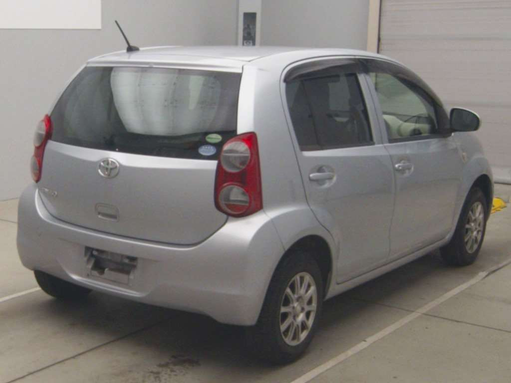 2014 Toyota Passo KGC30[1]