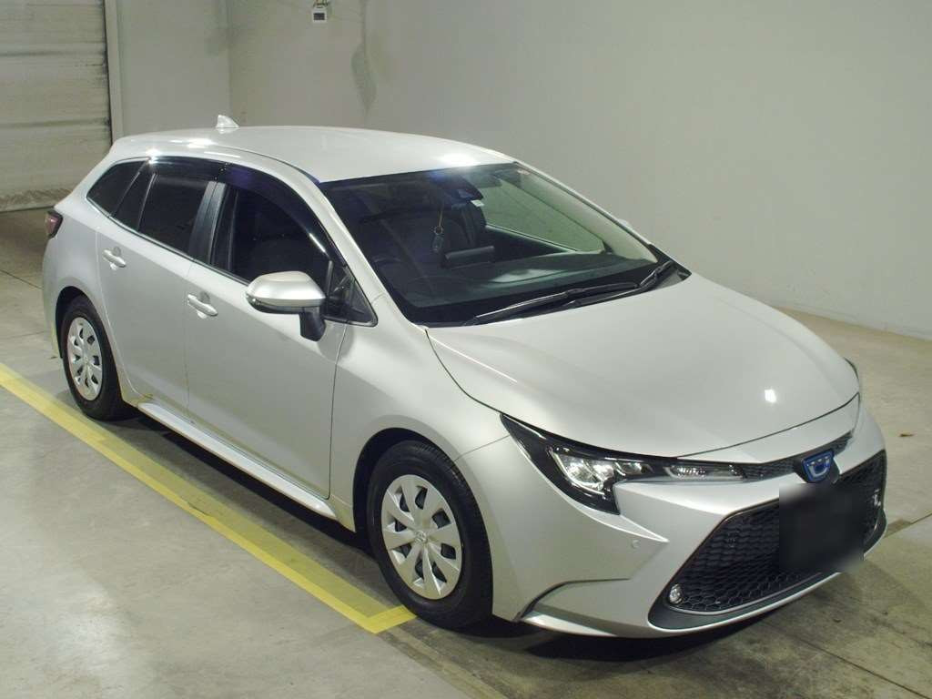 2021 Toyota Corolla Touring Wagon ZWE214W[2]